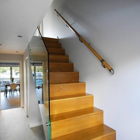 The Oars - Riverfront Property Henley-on-Thames Exterior foto